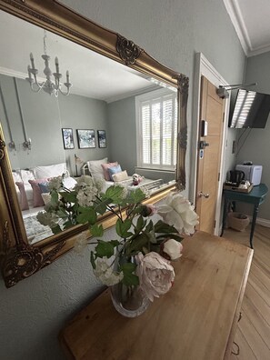 Miscellaneous - Maison Claire (Chester)