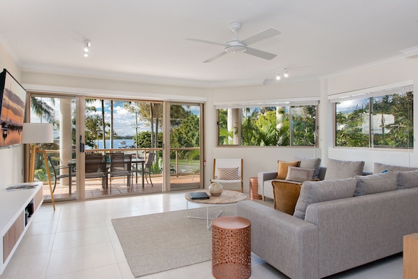 3-Bedroom Riverfront Apartment | Living area