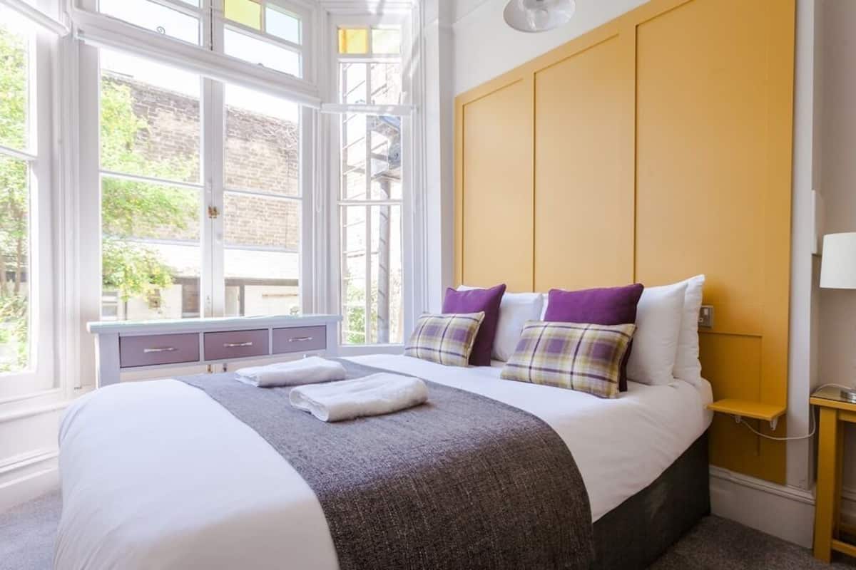 Standaard tweepersoonskamer, en-suite badkamer (Rooms 1, 2, 3, and 10 ) | Verduisterende gordijnen, een strijkplank/strijkijzer, gratis wifi