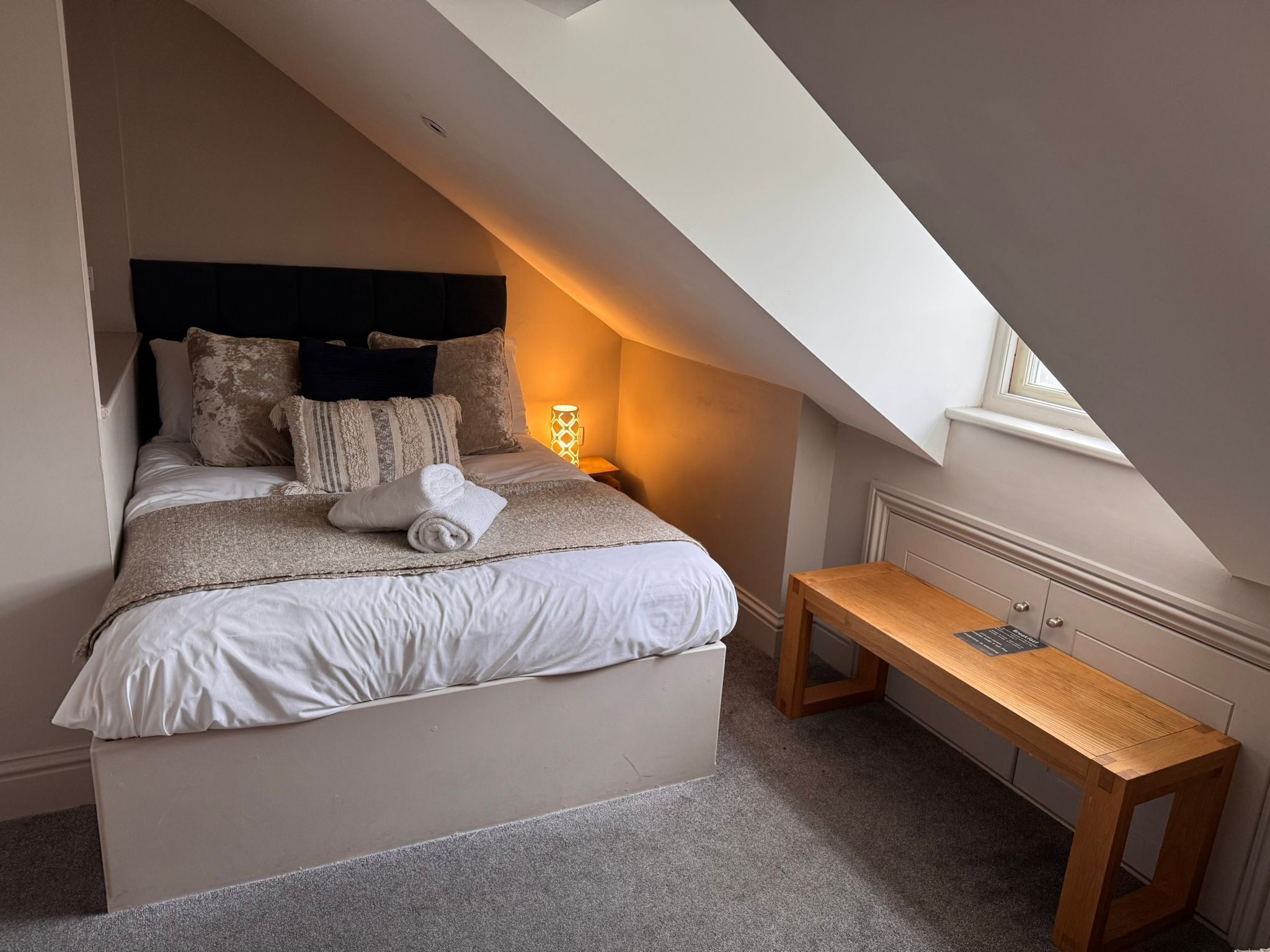 Loft econômico, banheiro privativo (Third floor)