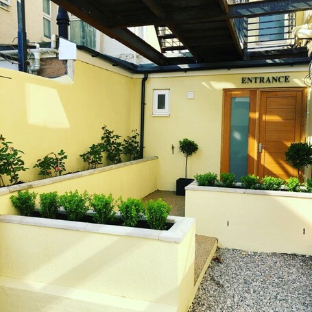 Swn Y Mor Hotel - Image 3