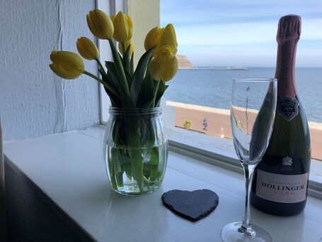 Swn Y Mor Hotel - Image 26