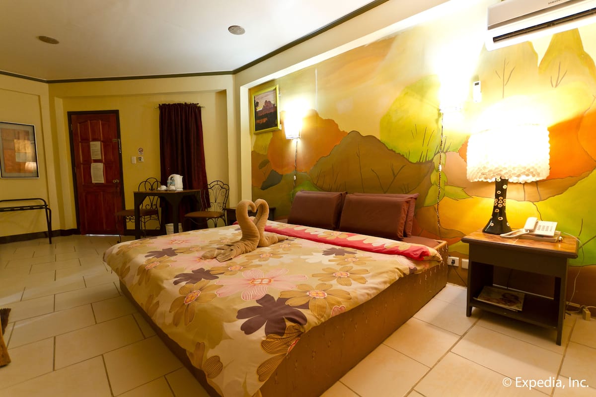 Deluxe Single Room