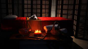 Deep-tissue massages, Swedish massages, Thai massages, massages