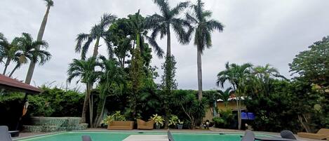 Kolam renang