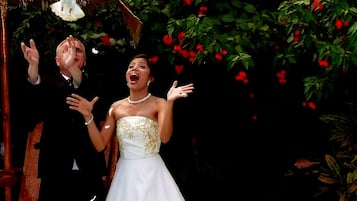 屋外結婚式場