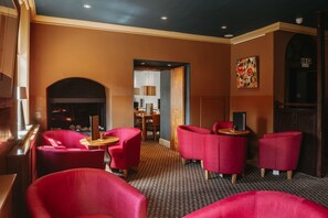 Bar (on property) - The Old Orleton Inn (Telford)