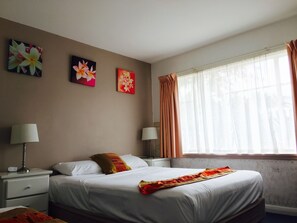 Individually furnished, soundproofing, iron/ironing board, free WiFi - Hobart Apartments (Lutana)