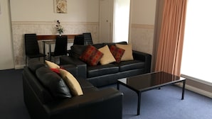 Téléviseur à écran plat