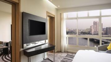 Superior Suite, 1 Double Bed with Sofa bed | Minibar, in-room safe, desk, blackout drapes