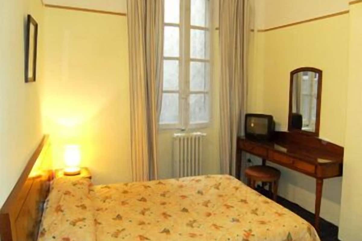 Standard Single Room | WiFi (free)