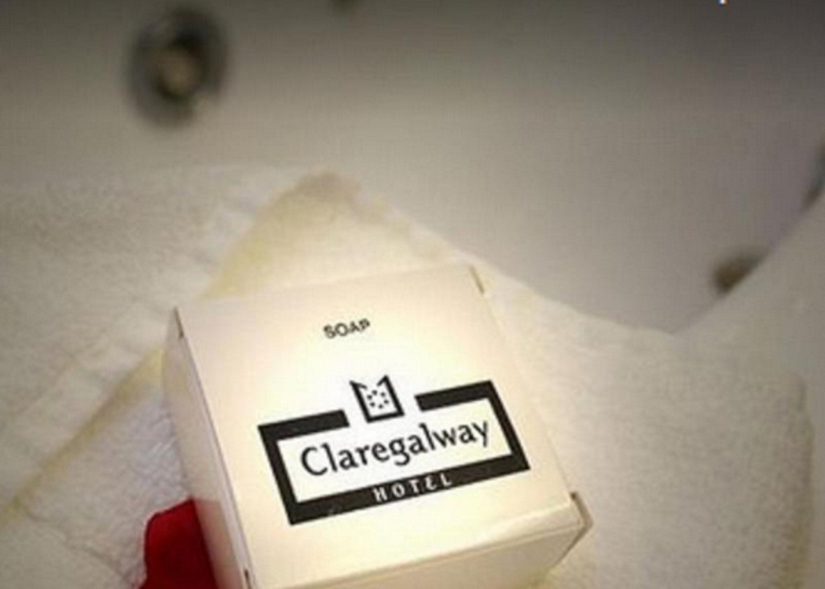 combined shower/bathtub, free toiletries, hair dryer, towels