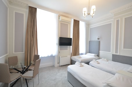 Room. Amber Residence Hotel