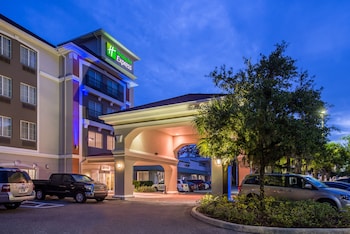 Holiday Inn Express Tampa N I-75 - University Area by IHG