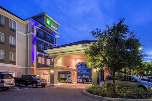 Holiday Inn Express Tampa N I-75 - University Area by IHG