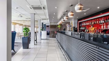 Bar (en la propiedad)