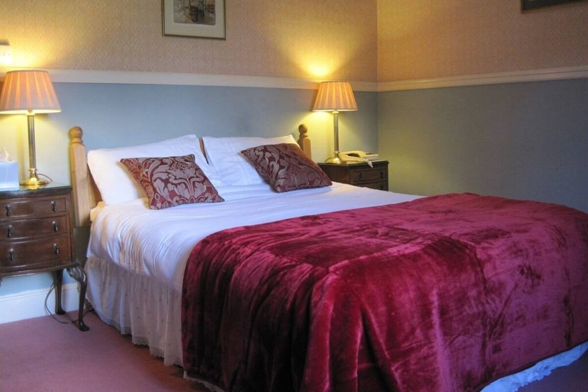 single room, ensuite (kingsize bed)