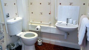 ツインルーム エンスイート (Disabled Toilet B&B GF) | その他