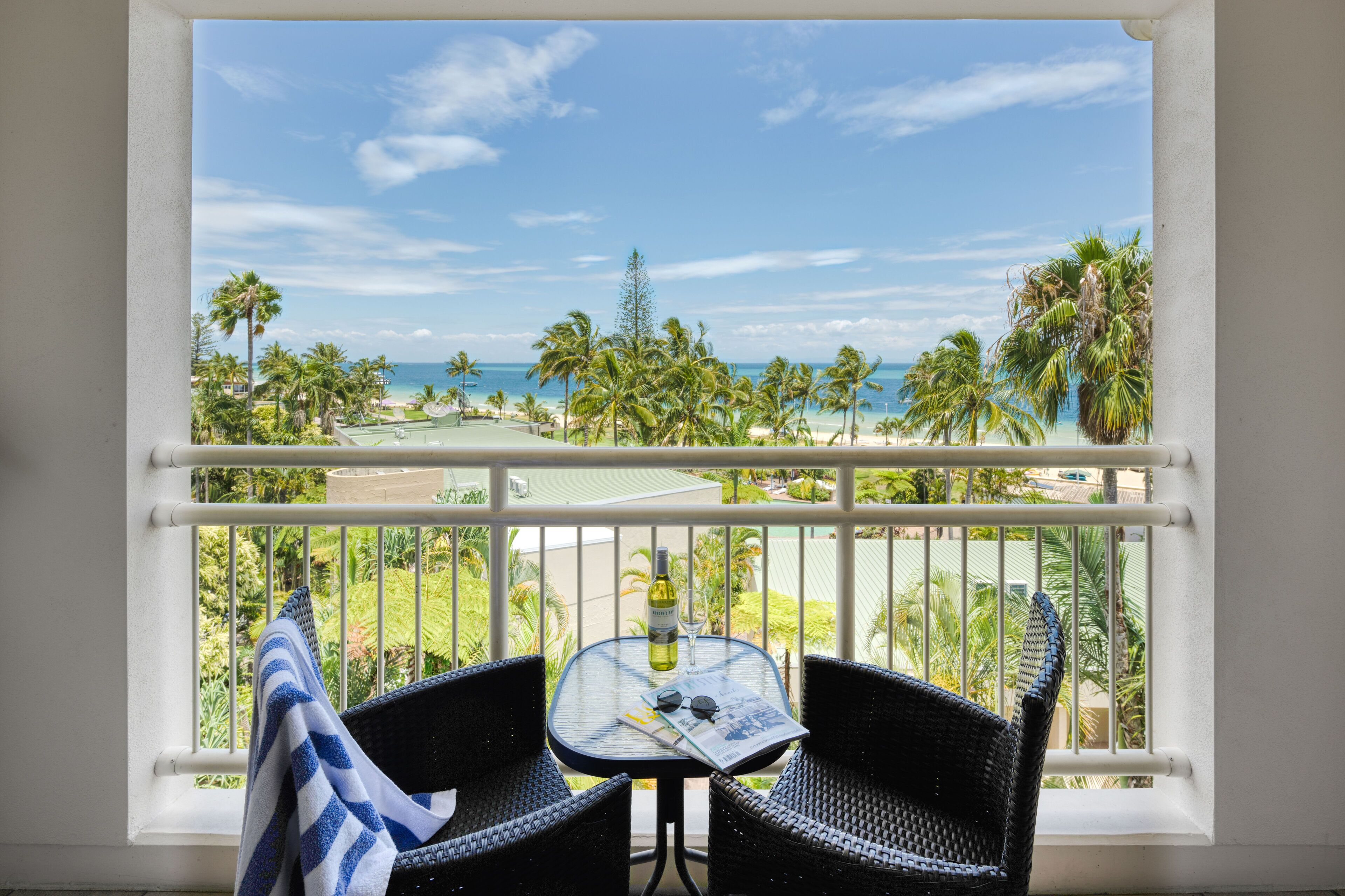 Deluxe King Room | Balcony view