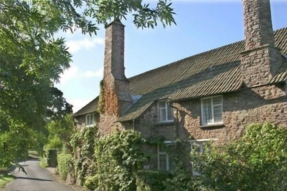 Tudor Cottage