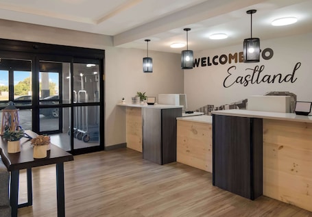 大堂. 伊斯特兰贝斯特韦斯特酒店