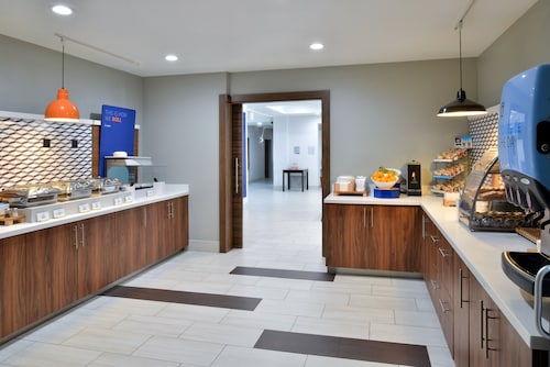 Holiday Inn Express & Suites Carthage by IHG