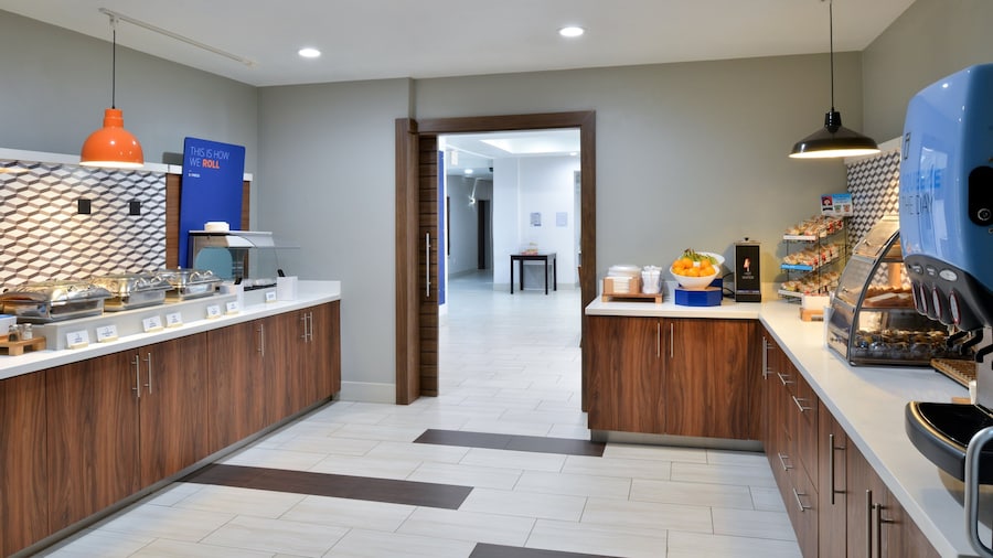 Holiday Inn Express & Suites Carthage by IHG
