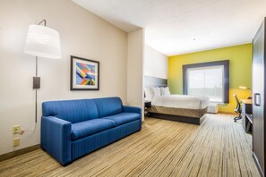Suite, 1 King Bed with Sofa bed | Desk, iron/ironing board, cribs/infant beds, rollaway beds - Holiday Inn Express & Suites Hearne by IHG (Hearne)