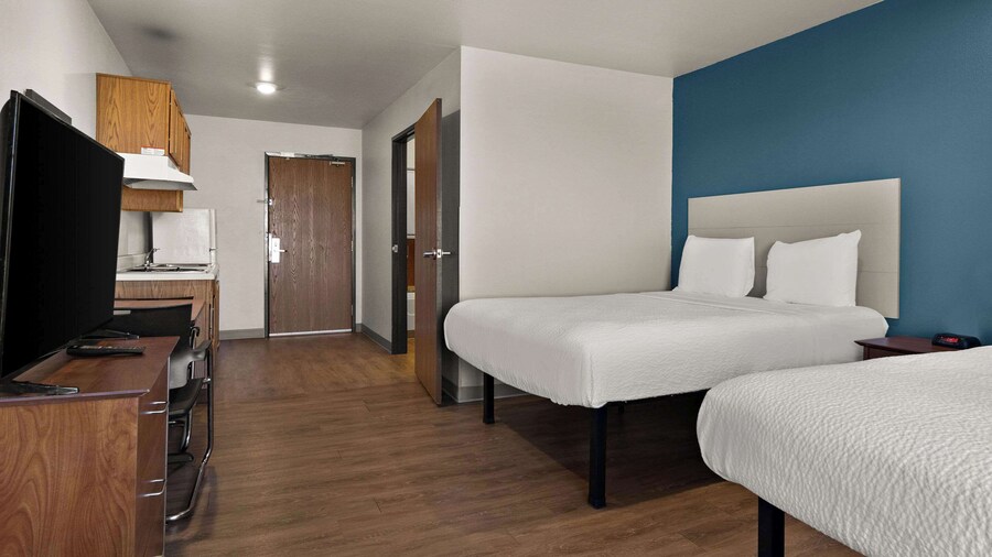 WoodSpring Suites Champaign near University