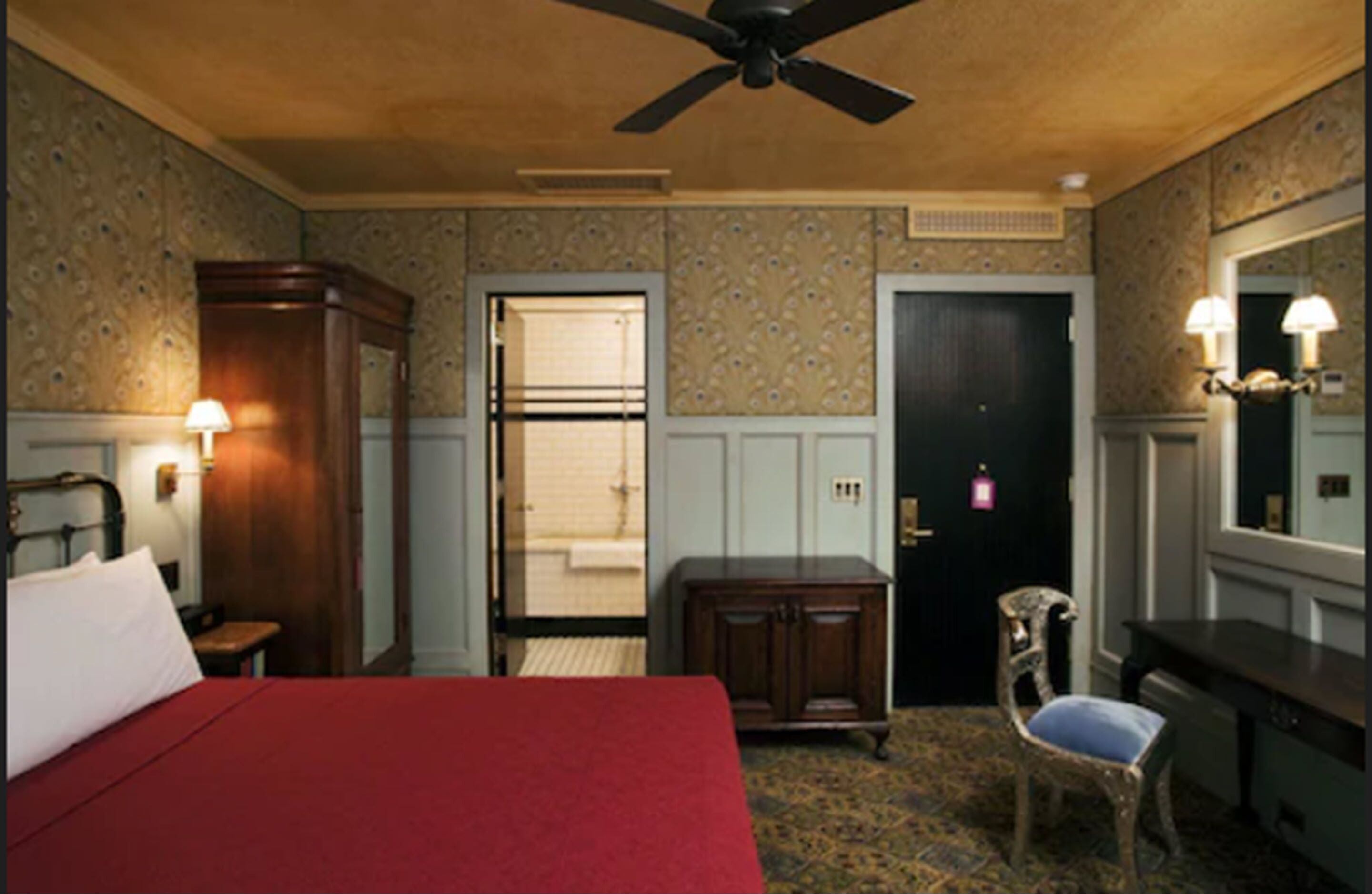 captain's cabin | premium bedding, in-room safe, iron/ironing board, free wifi