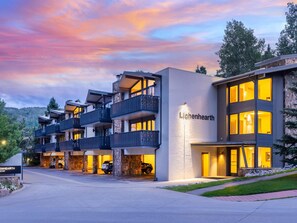 Exterior - Lichenhearth - CoralTree Residence Collection (Snowmass Village)