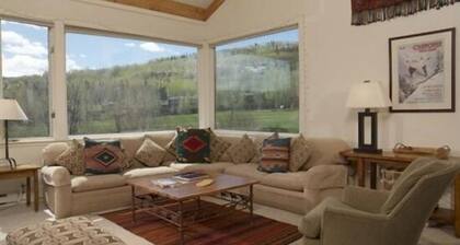 Snowmass Villa By Snowmass Vacations