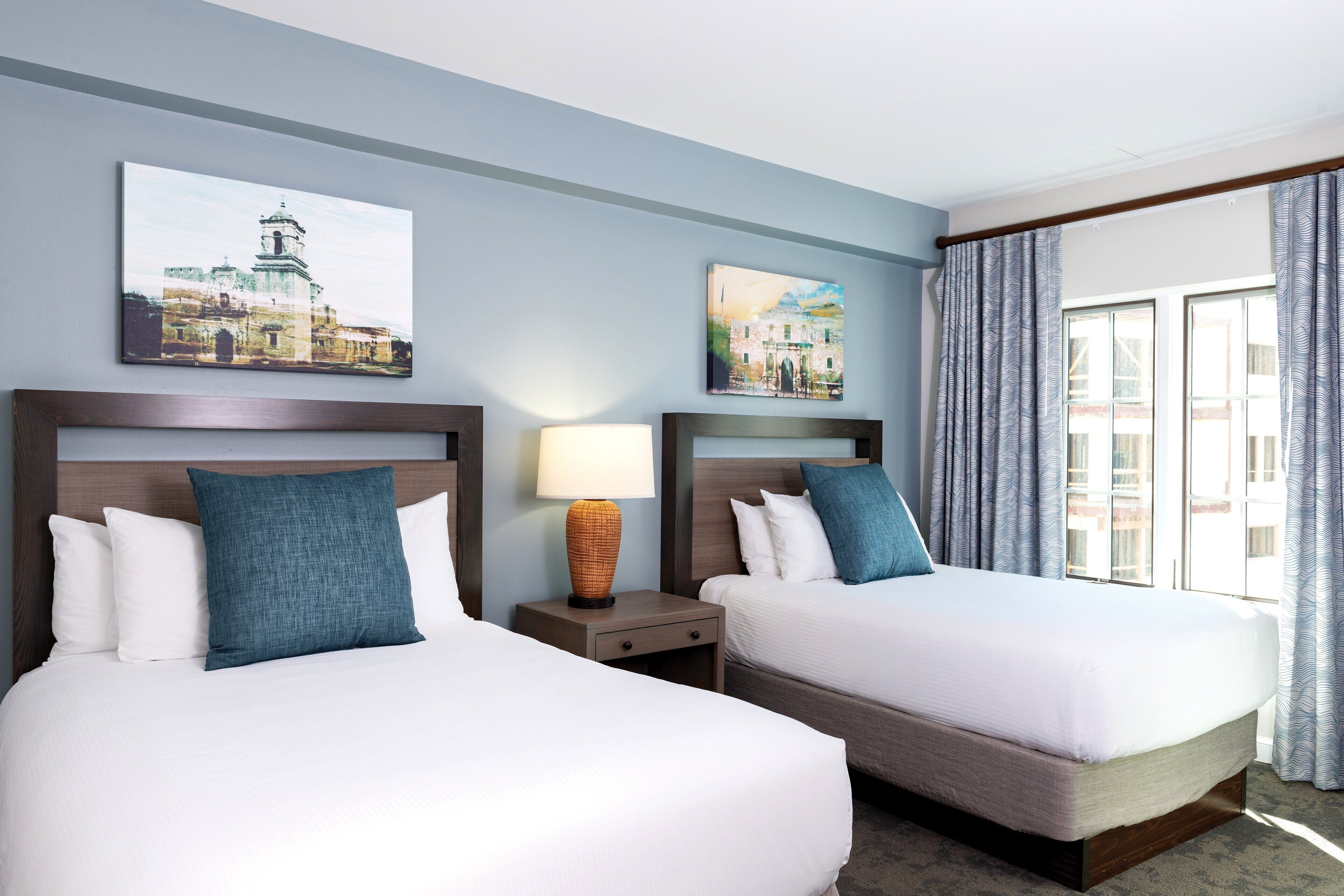 2 bedrooms, iron/ironing board, free cots/infant beds, free wifi