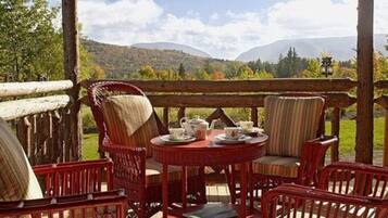 Vue depuis lâhĂ©bergement