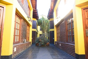 Terrace/patio - Apart Hotel Libertador (El Calafate)