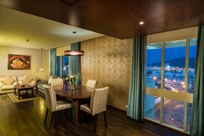 Suite Room | Living area | LCD TV, DVD player, pay movies