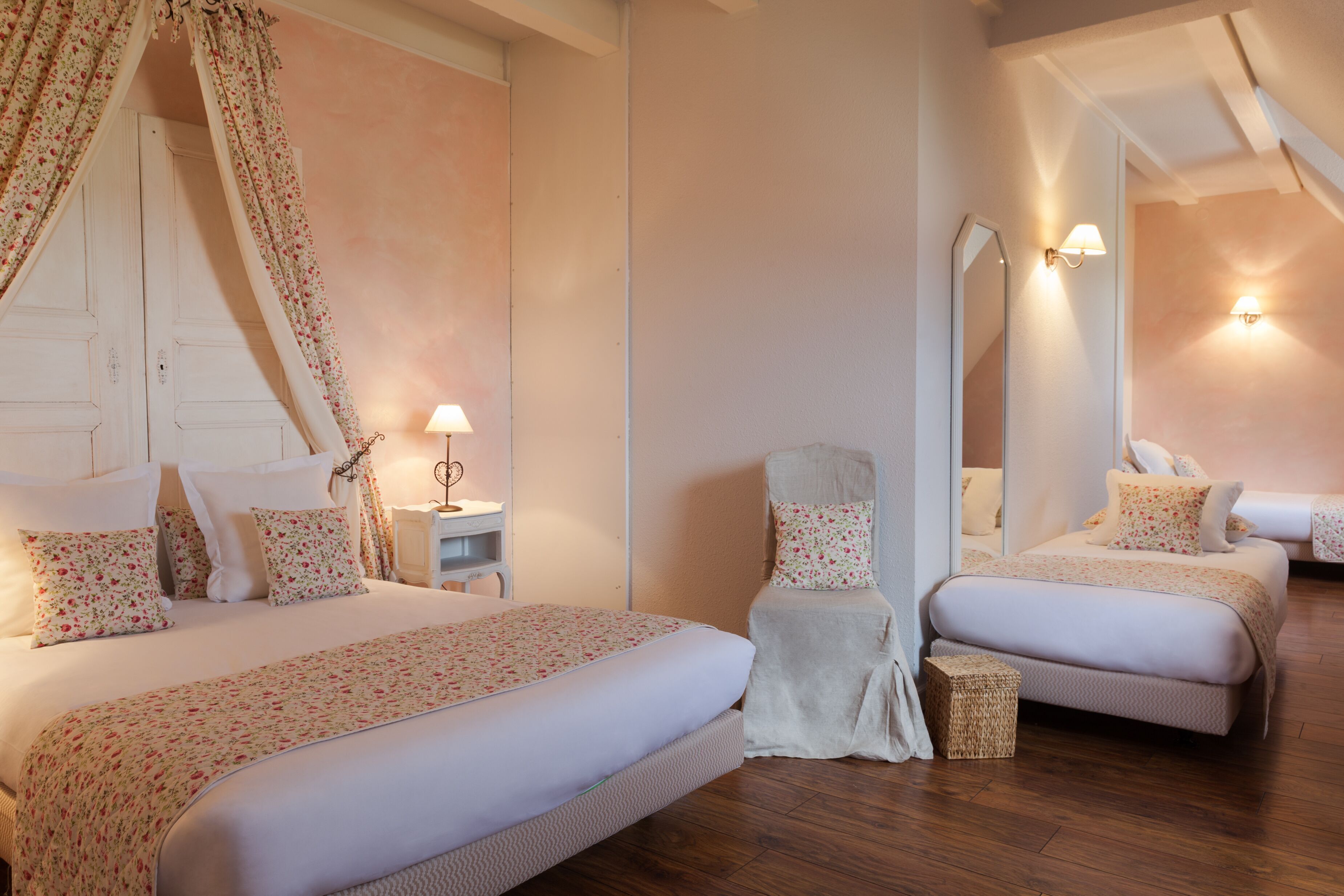 Iron/ironing board, free cots/infant beds, free WiFi, bed sheets