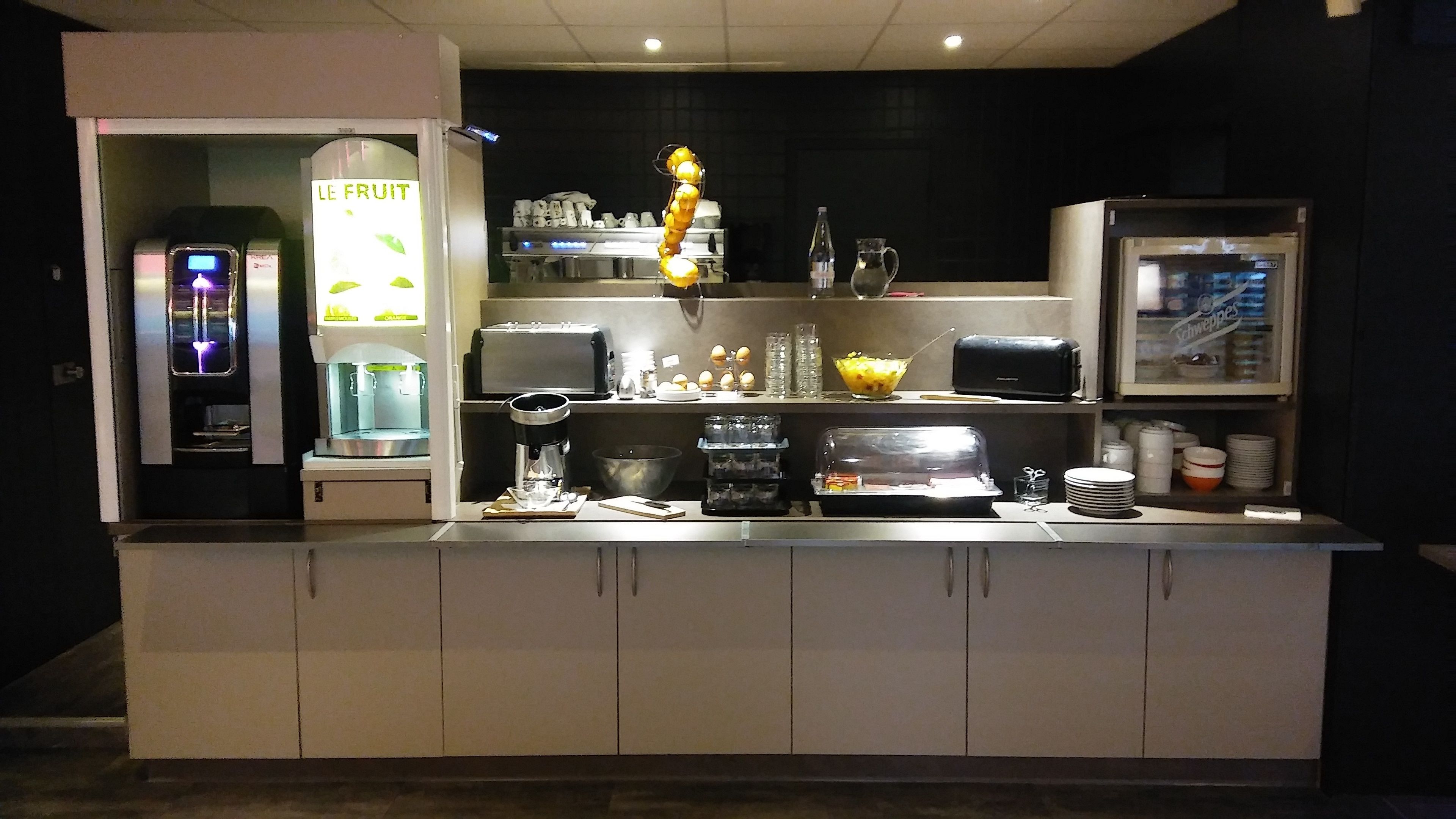 daily buffet breakfast (eur 12.5 per person)