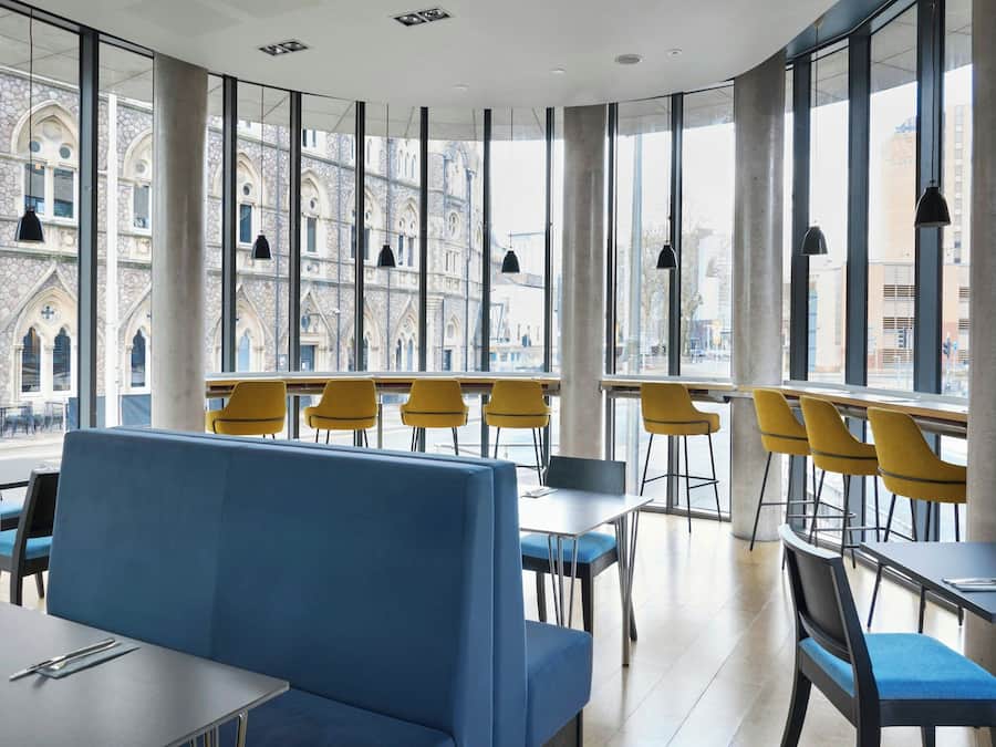 Daily buffet breakfast (GBP 13.95 per person)