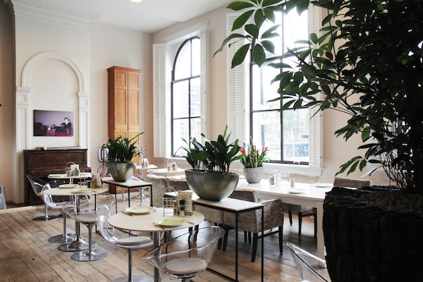 Kontinental frokost hver dag (EUR 24 per person)