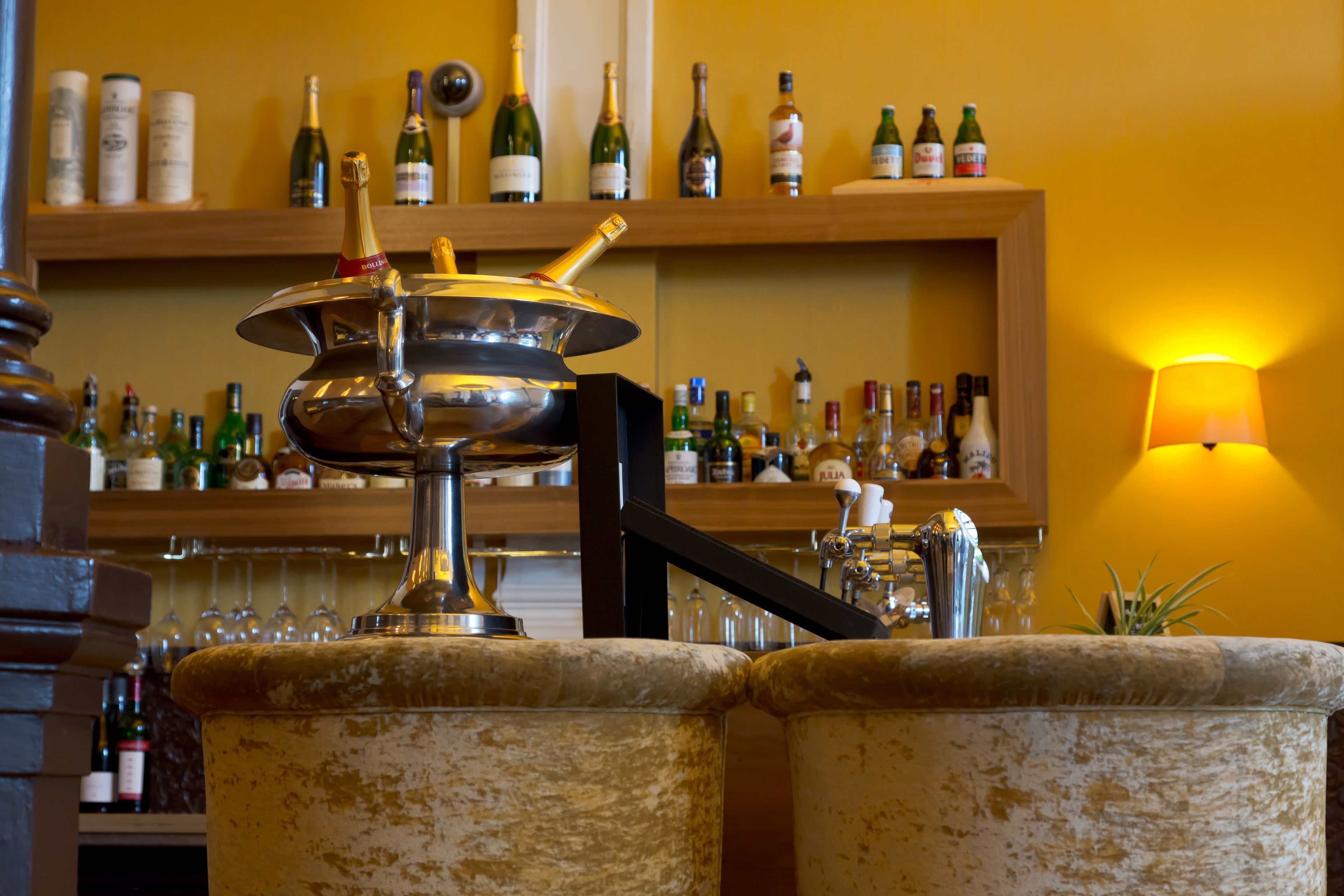Bar (en el alojamiento)