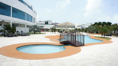 Sand Diamond Hotel
