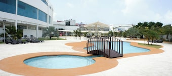Sand Diamond Hotel