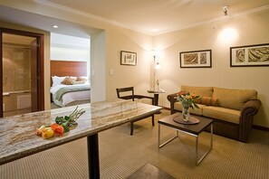 In-room safe, desk, iron/ironing board, free WiFi