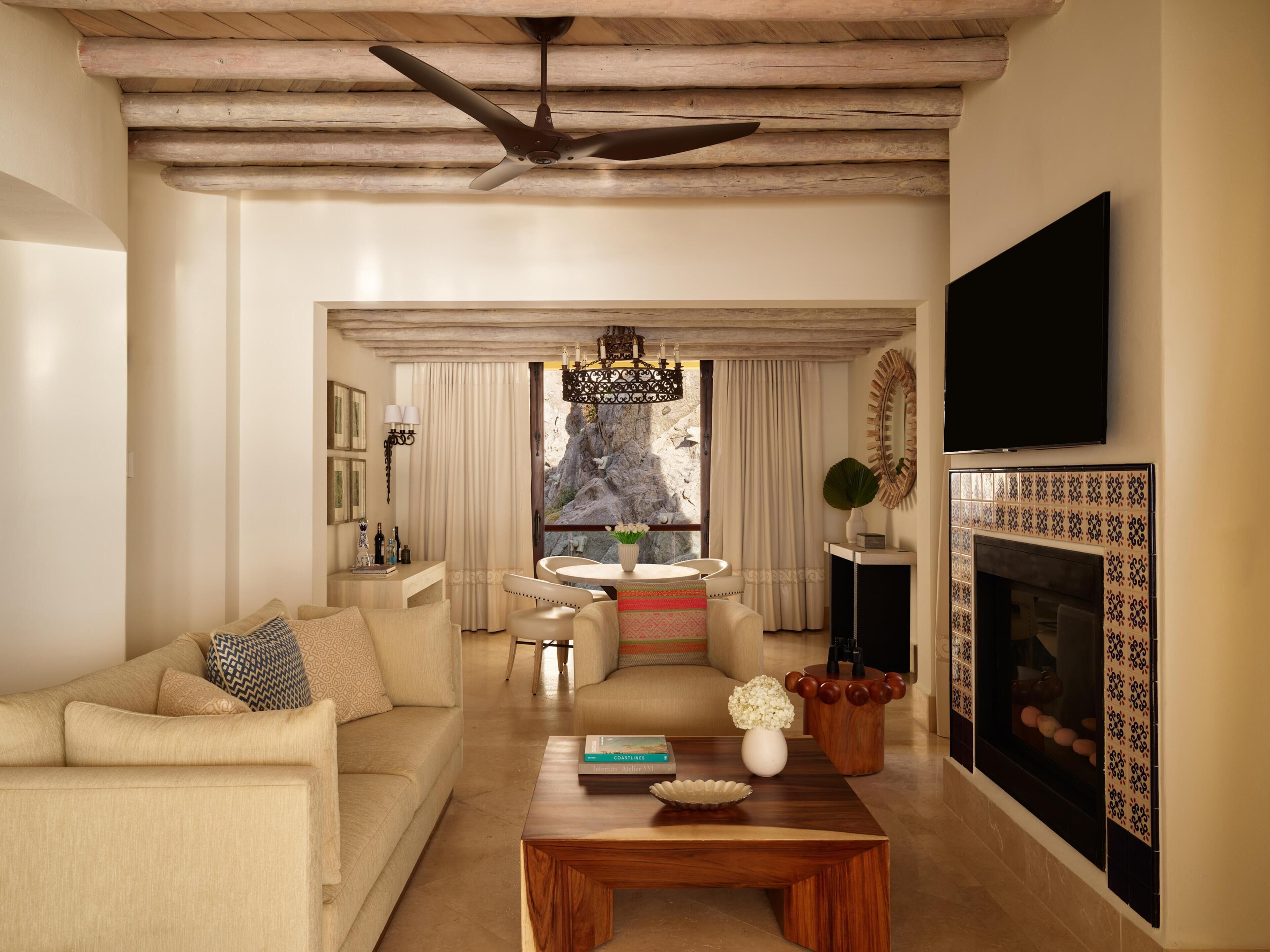 Ocean View Suite with Plunge Pool - King Bedroom | Egyptian cotton sheets, premium bedding, pillow-top beds, minibar