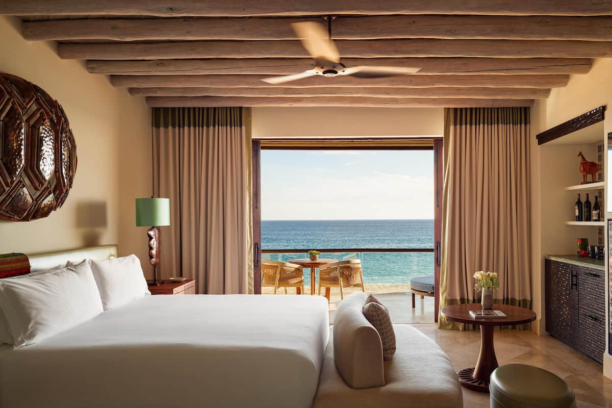 Presidential Beach Front Suite - Three Bedroom