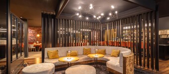 La Mansion Vi Vadi Hotel