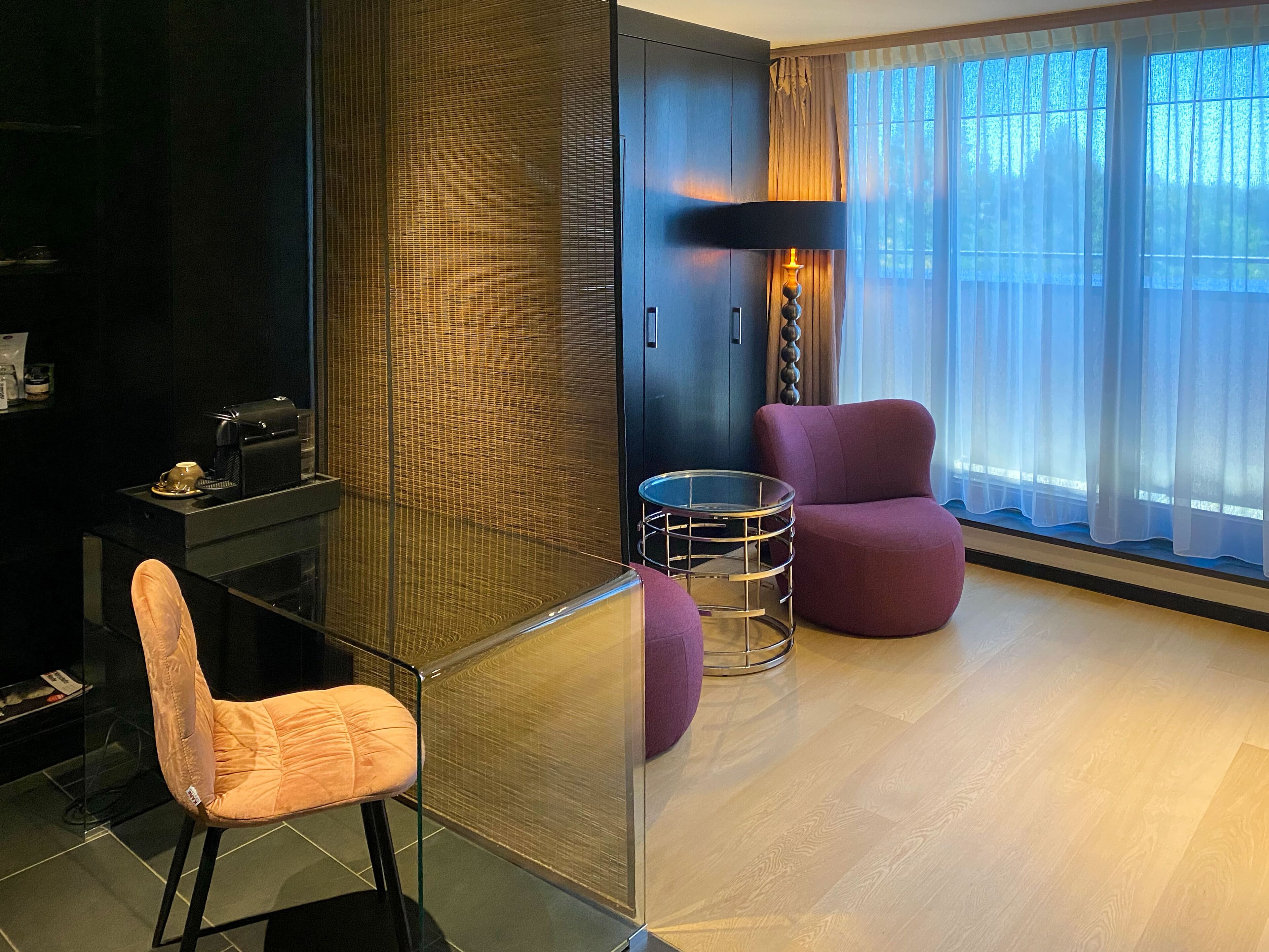 junior studio, 1 queen bed, balcony | 1 bedroom, egyptian cotton sheets, premium bedding, down duvets