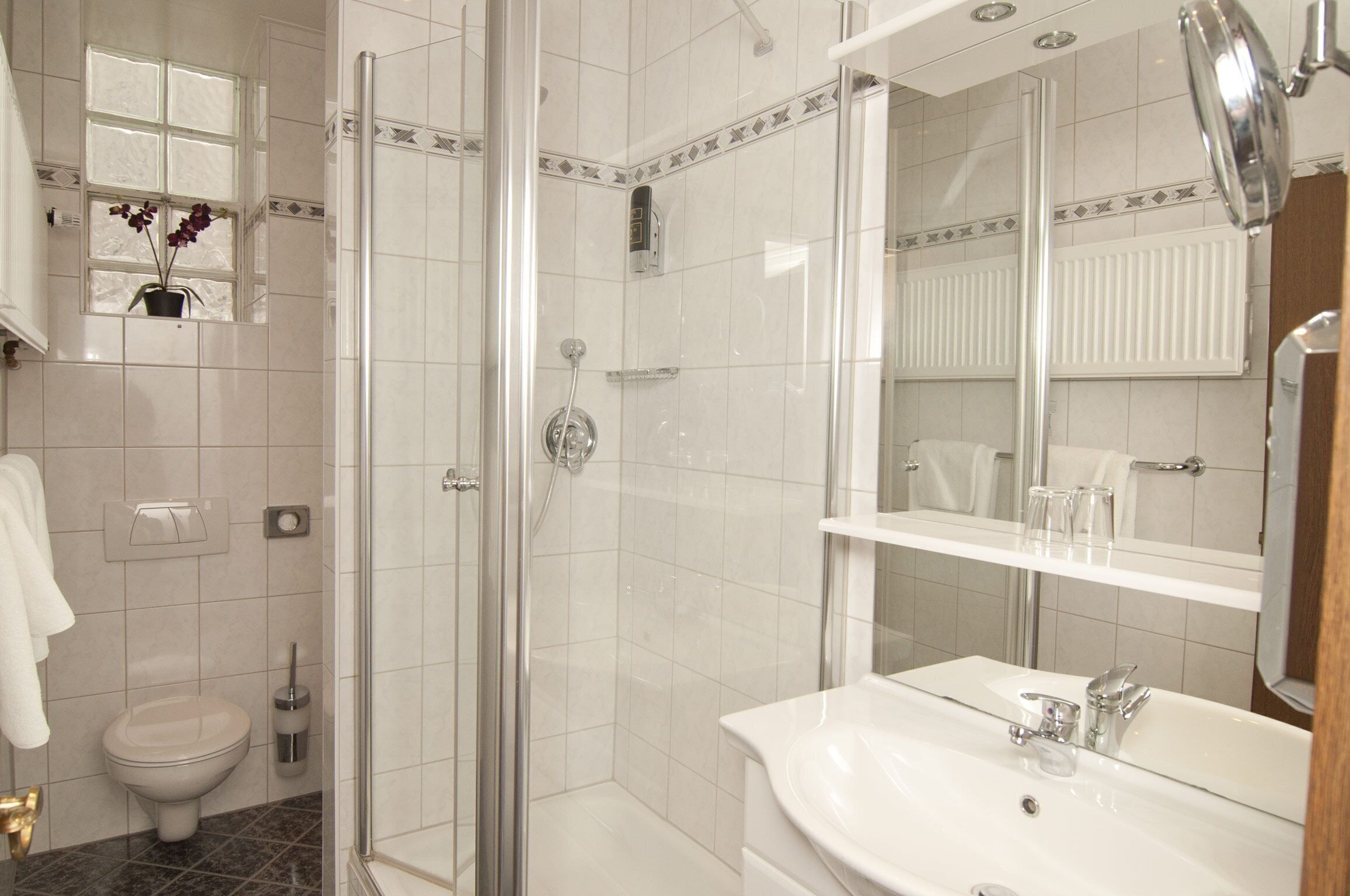 Bathroom | Shower, free toiletries, hair dryer, towels