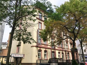 Exterior - Hotel West an der Bockenheimer Warte (Frankfurt)